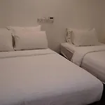 Arba Homestay Service Behind Times Square